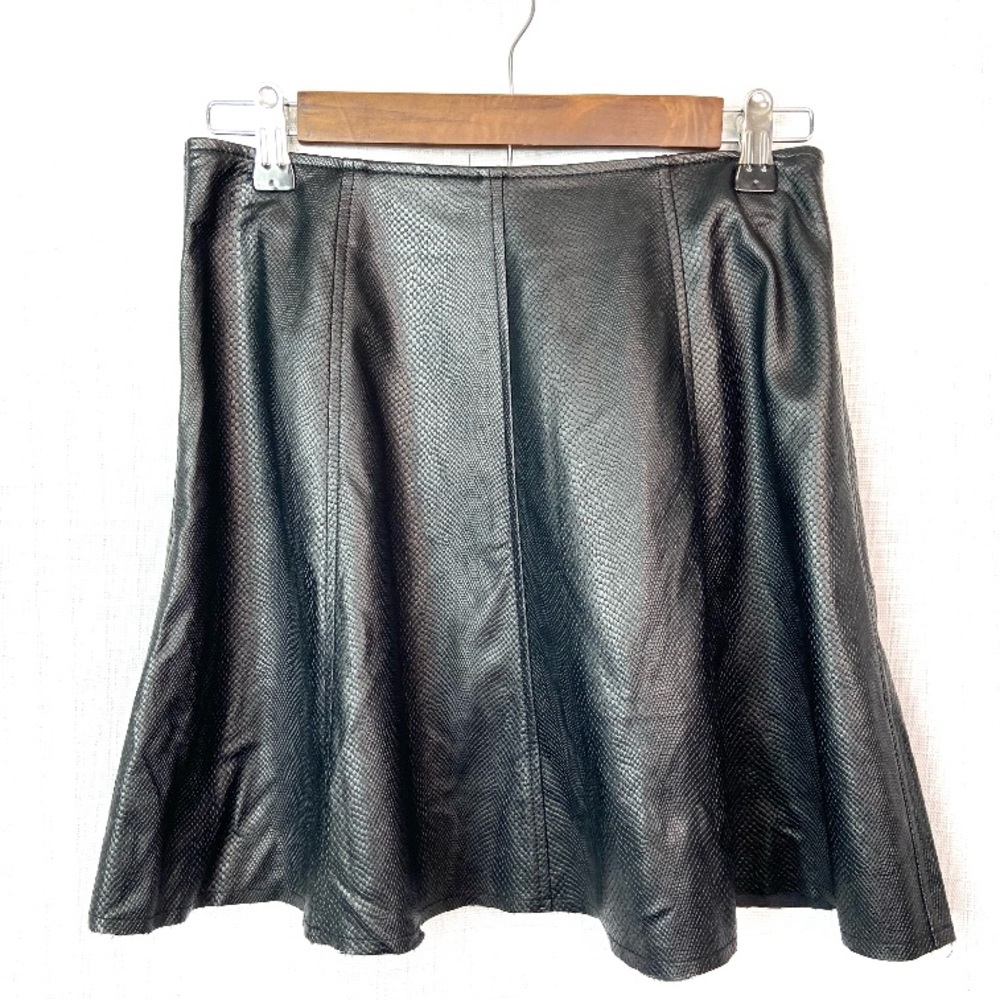 Lucy Paris•black faux leather snake skin mini skirt small